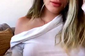 Bella Thorne Sexy Braless Breasts