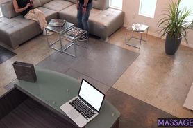 Professional cock sucker pleased client with big cock