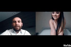 Sexy teen cant controled herself and she masturbate