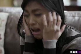 Johnny Goodluck slupring Ember Snows Sweet Asian muff