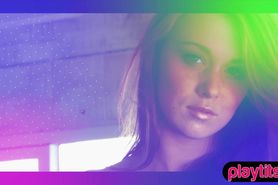 Lets have a nice and sensual sexy bath with busty blond