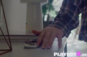 Babe used her fingers to pleased herself after passion 