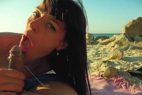 Beach blowjob