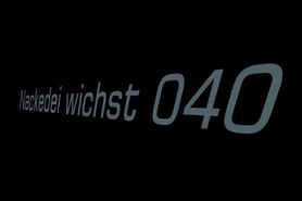 Nackedei wichst 040