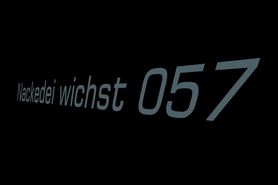 Nackedei wichst 057