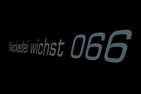 Nackedei wichst 066