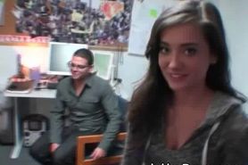 College Girls Host Oral Party In Dorm