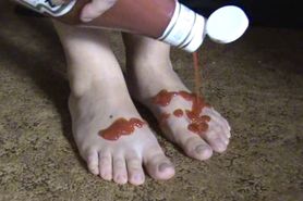 Ketchup Feet Anita