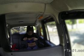 Spanish amateur anal bangs in fake taxi