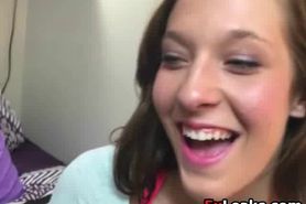 College Girls Eat And Finger Pussy