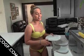 Choco blonde flashing ass in the kitchen