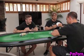 Poker game turns to ebony gangbang