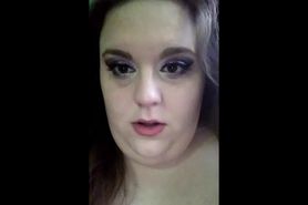 Amateur BBW playing with her vagina