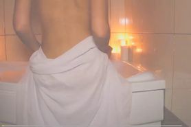 sexy babe tease in bathtub