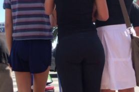 Voyeur - Sexy ass in pants and ponytails