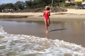 Slow-Motion Baywatch Run