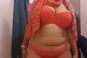 Big tits muslim wife 1