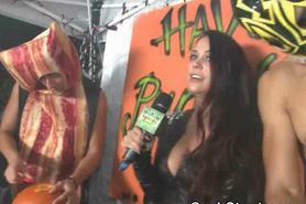 Pumpkin Fucking Halloween Cash Stunt