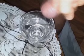 11 thick squirts of hot cum in a glass