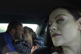 Two bisexual buddies sucking in a car then enjoying a t