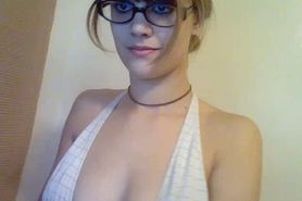 Nerdy Young Teen on Cam Nude