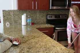 Naughty teen Riley Reynolds internal cum